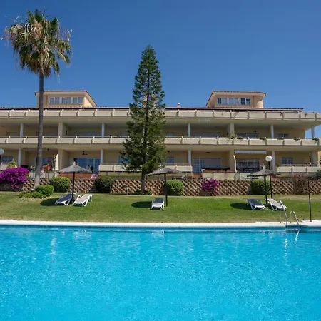 Mediterranean With Seaview, 365-day Open Pool And Walking Distance To The Appartamento *