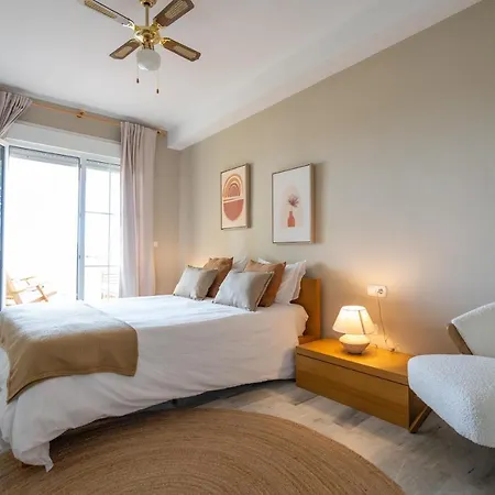 Seaview And Big Terrace Cabopino Apartament