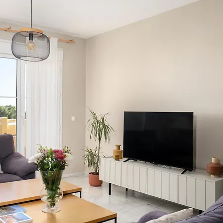 Mediterranean With Seaview, 365-day Open Pool And Walking Distance To The アパート *