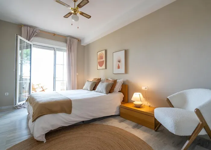 Seaview And Big Terrace Cabopino Апартаменты