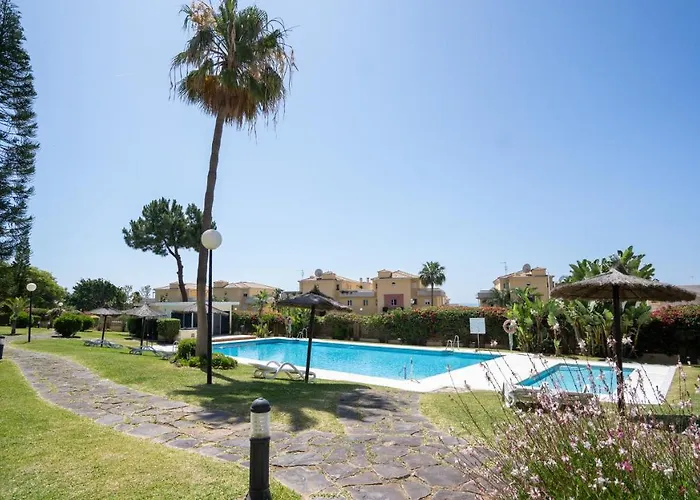 Апартаменты Seaview And Big Terrace Cabopino