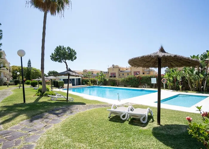Апартаменты Seaview And Big Terrace Cabopino