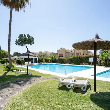 Apartman Mediterranean With Seaview, 365-day Open Pool And Walking Distance To The